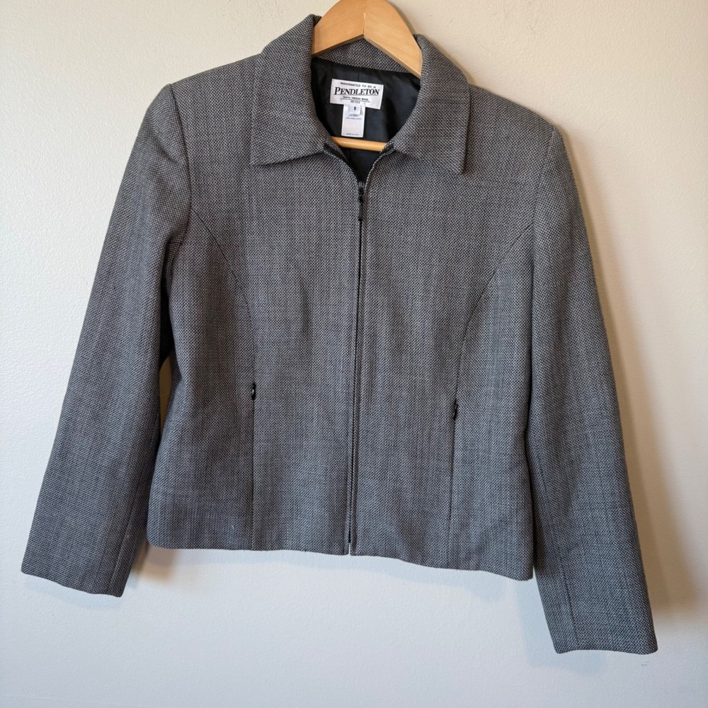 Pendleton 100% Virgin Wool Jacket 8P Grey Zip Up Collared Blazer Sophisticated